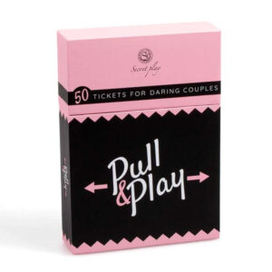 SECRETPLAY – PULL & PLAY JUEGO DE CARTAS (ES/EN/DE/FR/NL/PT/IT)