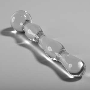 NEBULA SERIES BY IBIZA – MODELLO 13 DILDO IN VETRO BOROSILICATO 18 X 3,5 CM TRASPARENTE