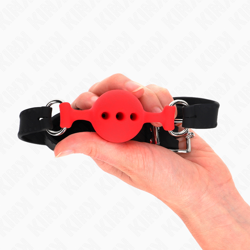 KINK - BAVAGLIO IN SILICONE INTERO 55 x 2 CM CON SFERA DA 4 CM MISURA S ROSSO REGOLABILE 35-51 CM - immagine 2