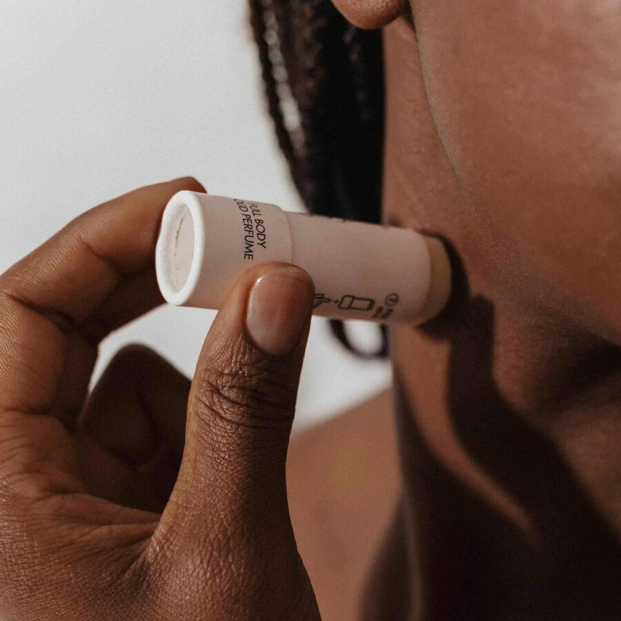 BIJOUX - PROFUMO SOLIDO PER IL CORPO SLOW SEX - immagine 4