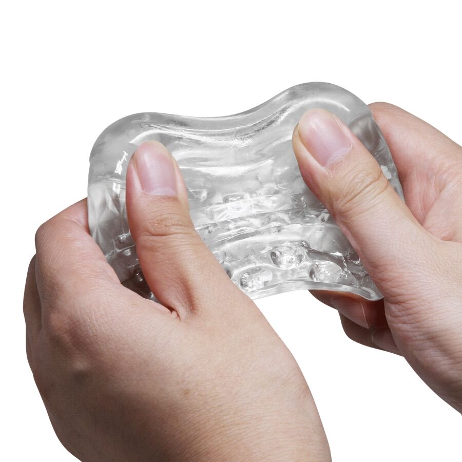 PRETTY LOVE - CARY MASTURBATORE A DOPPIO INGRESSO - immagine 3