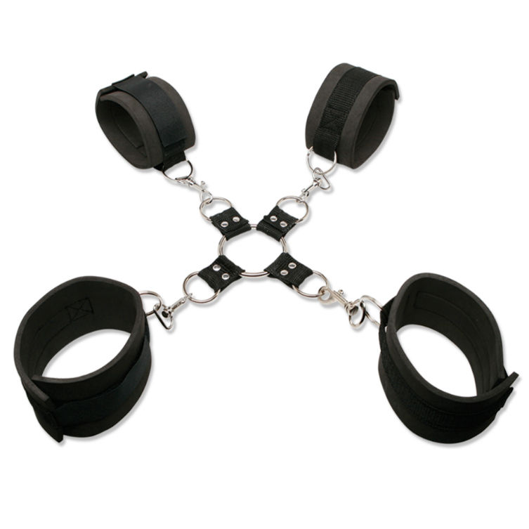 FETISH FANTASY SERIES – KIT HOG-TIE ESTREMO SERIE FETISH FANTASY SERIES – KIT HOG-TIE ESTREMO SERIE